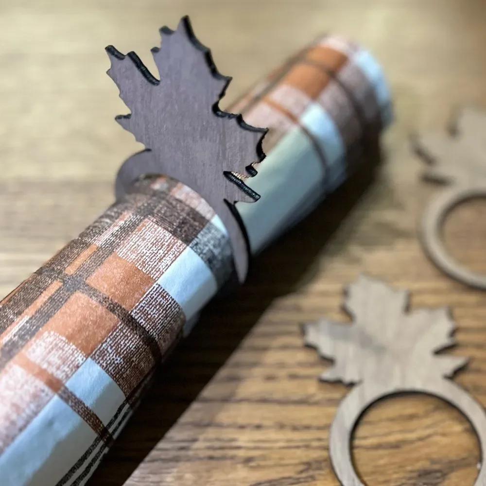 Wooden napkins rings​
